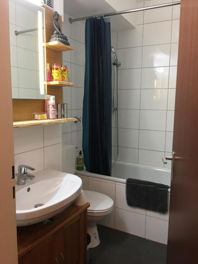 Mitten in Düsseldorf Exteriör bild